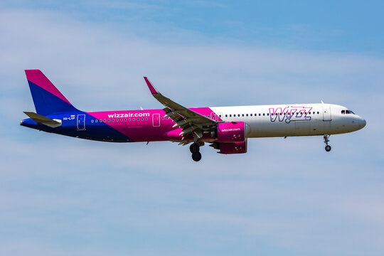 Wizz Air Airbus A321 NEO (HA-LVP) on landing approach at Budapest Airport on May 31, 2023 in Budapest, Hungary
