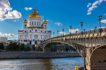 Cathedral of Christ the Savior and Moscow river in Moscow, Russia. Architecture and landmark of Moscow © Ekaterina Belova