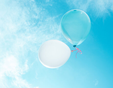 globos en el cielo
