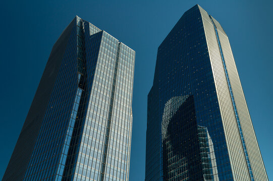 Canada, Alberta, Calgary.  Tall downtown office towers, reflecting the influx of oil and gas money into the Alberta economy.