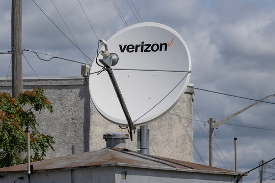 Verizon railroad satellite telemetry equipment. Verizon provides monitoring where standard cellular coverage is unavailable.
