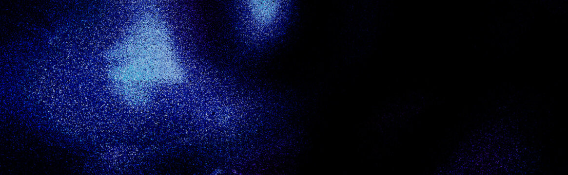Arri&egrave;re-plan abstrait d&rsquo;univers digital avec nuages de n&eacute;buleuse brillants, id&eacute;al pour designs modernes, science-fiction et exploration cosmique.