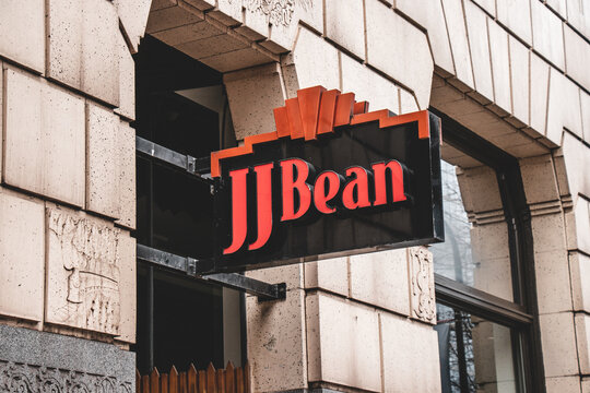 View of JJ Bean coffee shop in downtown Vancouver