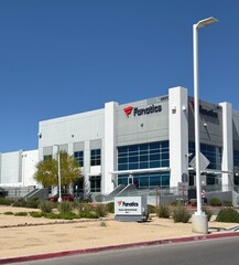 Obraz premium Las Vegas, NV, USA - April 4, 2026 - Fanatics office building. Fanatics is an American sports platform that consists of licensed sports merchandise, trading cards & collectibles, and sports betting.