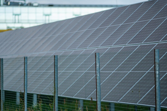 adjustable tilt solar panels