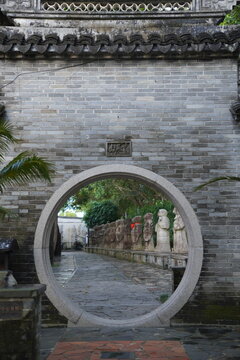 chinese garden gate