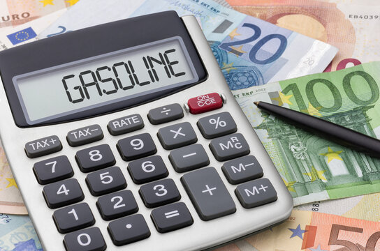 Calculator with money - Gasoline
