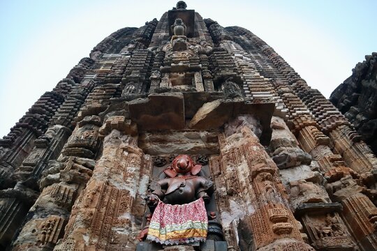 インド　オリッサ州のヒンドゥー教　寺院