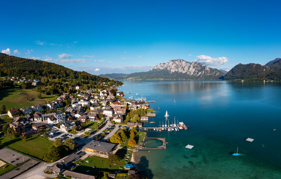 Austria, Upper Austria, Unterach am Attersee, Drone view of village on shore of Lake Atter