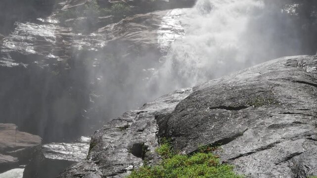 Heo Lom Waterfall phato district chumphon province
high water volume