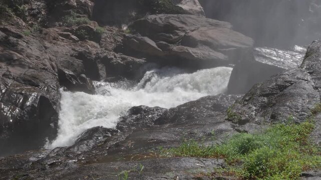 Heo Lom Waterfall phato district chumphon province
high water volume