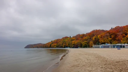 Autumn beach landscape in Gdynia © Filip Olejowski