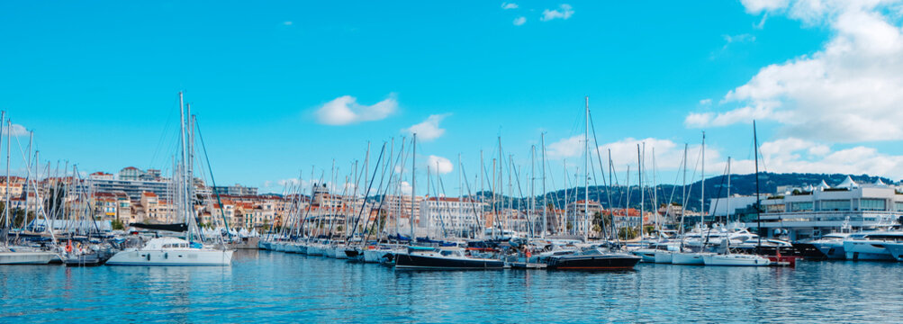 panoramic view of Cannes Vieux Port from the sea