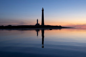 Le jolie phare dans la nuit © antoine