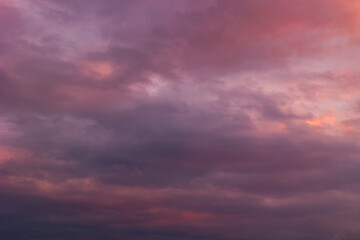 Obraz premium Dramatic nature background. sunset sky cloudscape.