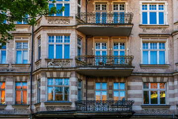 A historic townhouse by the Old Market Square in Poznań, Poland. © Bernhard