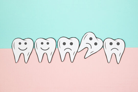 Crooked teeth row, toothache, wisdom tooth issue, lack of space, dental extraction, inflammation or acute pain