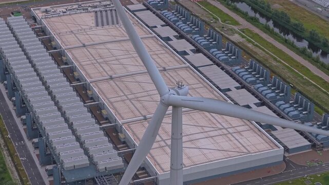 Hyperscale data center campus powered by wind turbine energy
