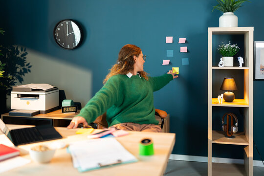 Organizing Ideas with Sticky Notes