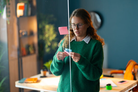 Organizing Tasks with Sticky Notes