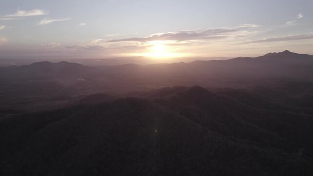 atardecer cerros