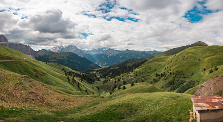 Picturesque Alpine Valley Views © Edgars