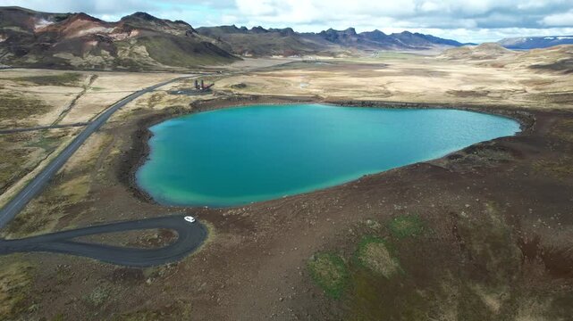 Iceland Gigvatnsvatn Turquoise Lake Panoramic Aerial View 4K 60fps