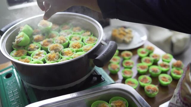 making chinese food on the cooking class