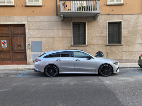Silver Mercedes-Benz CLA Shooting Brake parked on a city street