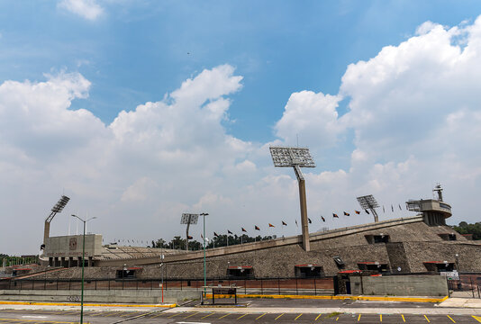 Historic Sports Landmark: Exterior View of Estadio Ol&iacute;mpico Universitario at UNAM in Mexico City (CDMX)