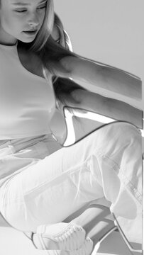 Vertical Object Transition 05