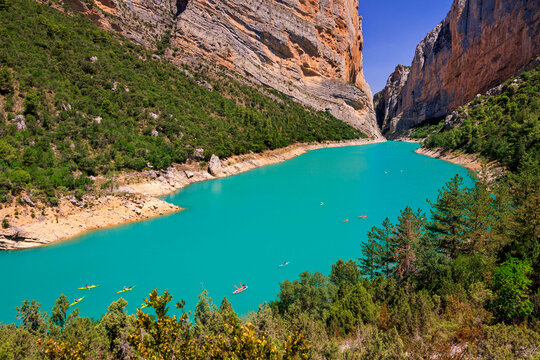 Spectacular view of the Congost de Mont-rebei, gorge carved by the Noguera Ribagor&ccedil;ana River in the Montsec mountain range, Catalonia, Spain. The famous cliffside hiking trail.