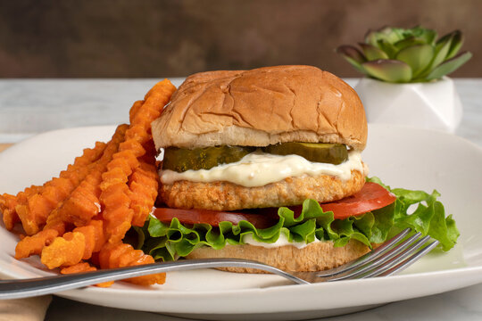 chicken burger with  sweet potato froes,