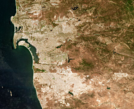 USA&ndash;Mexico border, San Diego and Tijuana urban infrastructure on open data satellite image