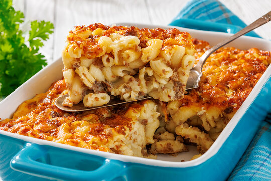 Pastitsio Style Baked Macaroni And Beef Casserole