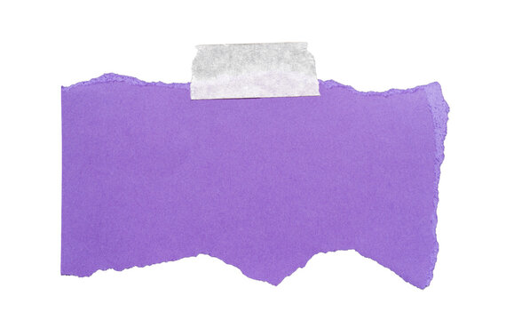 Papel morado rasgado con cinta adhesiva y bordes irregulares aislado sobre fondo transparente