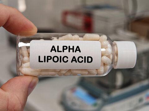 ALPHA LIPOIC ACID hard capsule antioxidant cofactor supplement for glucose and nerve support in a pharmacy laboratory