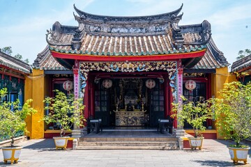 Fototapeta premium Tempel in Hội An – historische Tempelanlage in der Altstadt, Vietnam