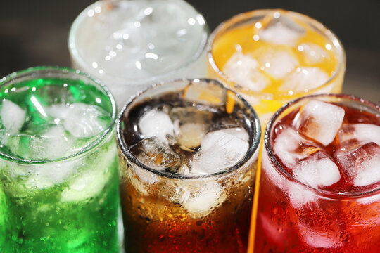 Soft drinks and fruit juice mixed with soda high in sugar have a negative effect on physical health