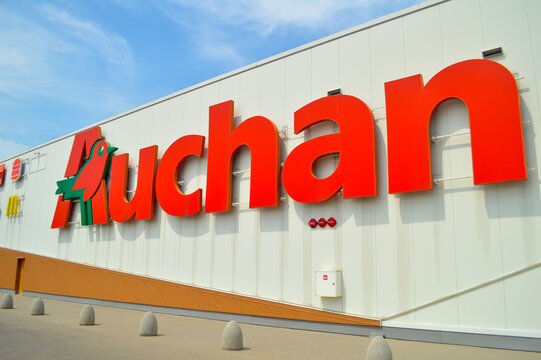 Auchan Images – Browse 1,566 Stock Photos, Vectors, and Video