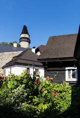 Stara drewniana zabudowa mieszkalna miasteczka Stramberk Czechy © kubikactive