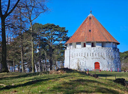 Wonderful views of the town of Rone on Bornholm, including panoramic shots and close-ups, taken on a beautiful day