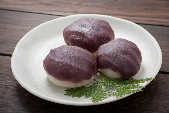 Mie Ise red bean mochi in Japan