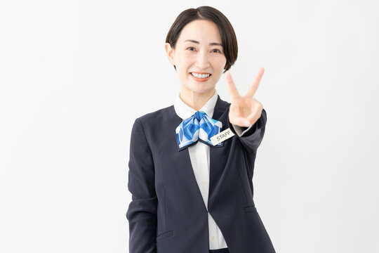 制服を着た受付係の女性　ジョブイメージ