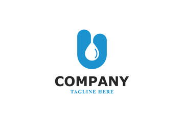 Fototapeta premium Modern Letter U Water Drop Logo Concept for Hydration and Beverage Business