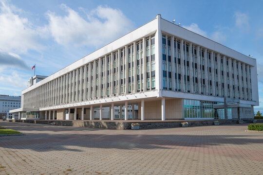 TOMSK, RUSSIA - SEPTEMBER 14, 2025: The  building of the administration of Tomsk region on a September afternoon. Tomsk, Russia