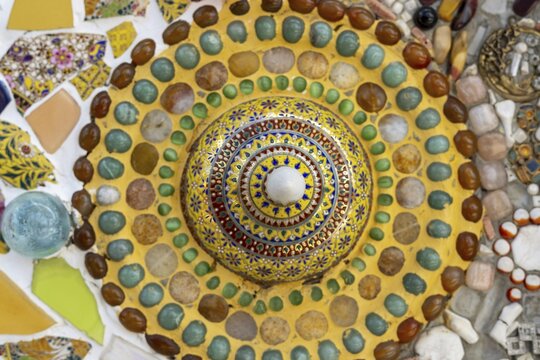 Main chedi (Phra That) decorated with over 5 million colourful mosaic stones and ceramic pieces, Buddhist temple complex Wat Phra That Sorn Kaew, Khao Kho Mountains, Phetchabun Province, Isan, Thailand