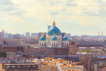 Obraz premium Panoramic view of St. Petersburg from the colonnade of St. Isaac's Cathedral.