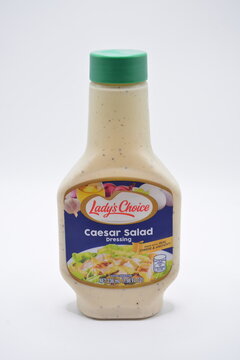 Ladys choice caesar salad dressing bottle in Manila, Philippines