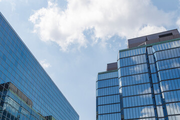 Obraz premium OTTAWA, CANADA - JULY 10, 2025: Scenic view of historic buildings